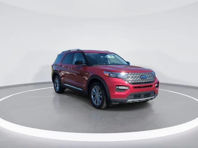 Used 2023 Red Ford Limited image 2