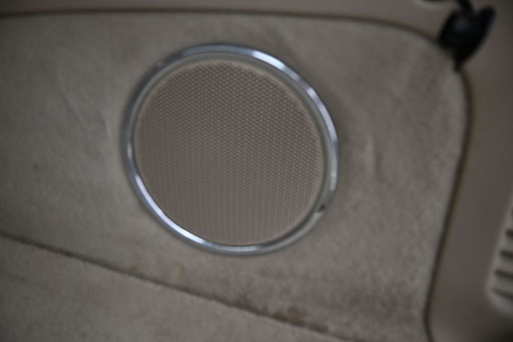 Used 2017 Gray Jeep Overland image 12