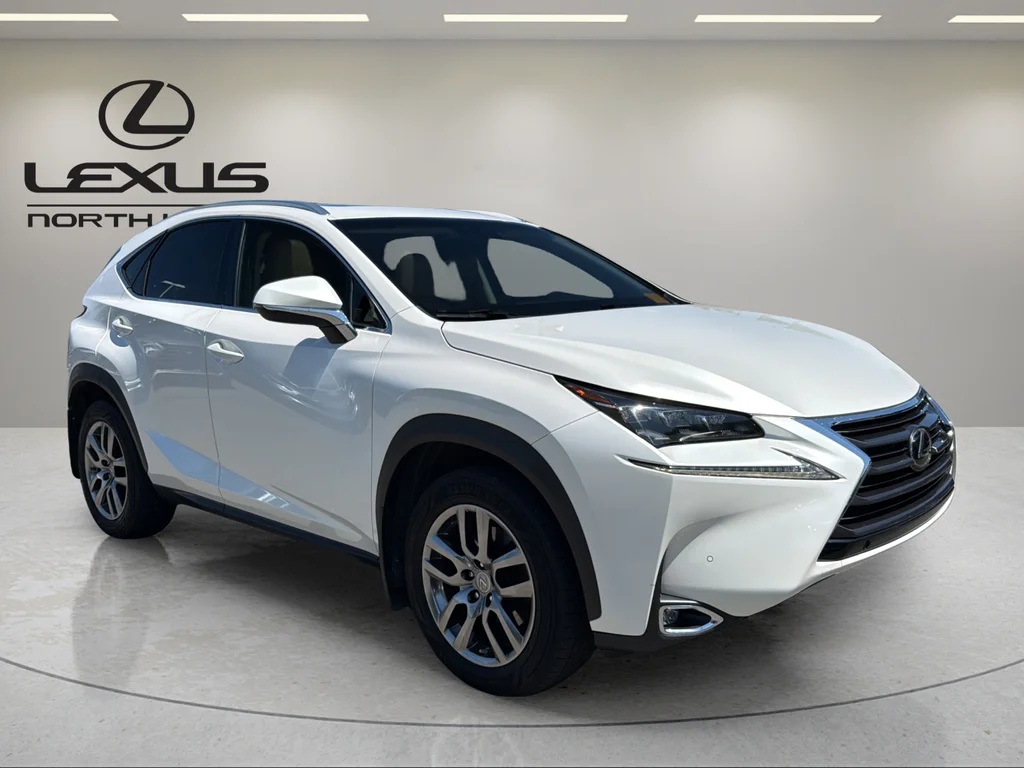 Used 2015 White Lexus 200t image 4