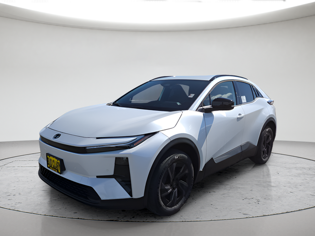 2026 Toyota C-HR SE
