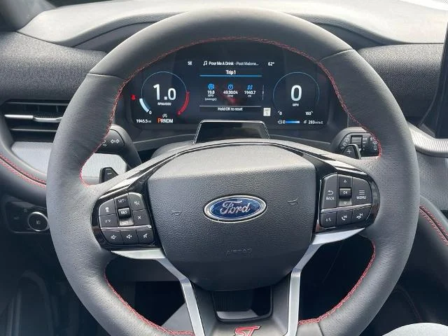 New 2026 Rapid Red Metallic Tinted Clearcoat Ford ST image 30