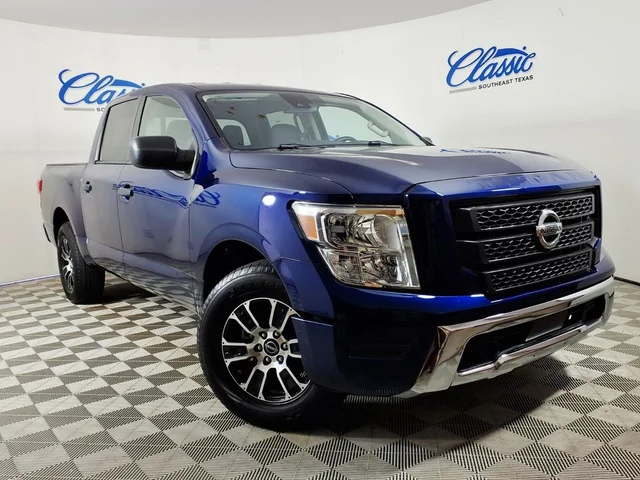 Pre-Owned 2023 Nissan Titan SV