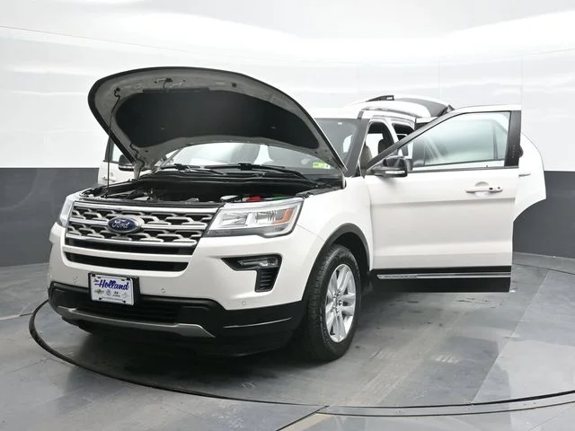 Used 2018 White Ford XLT image 30