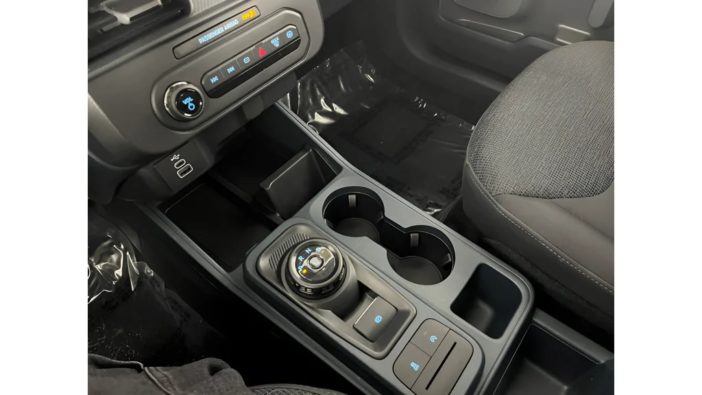 Used 2026 White Ford XL image 21