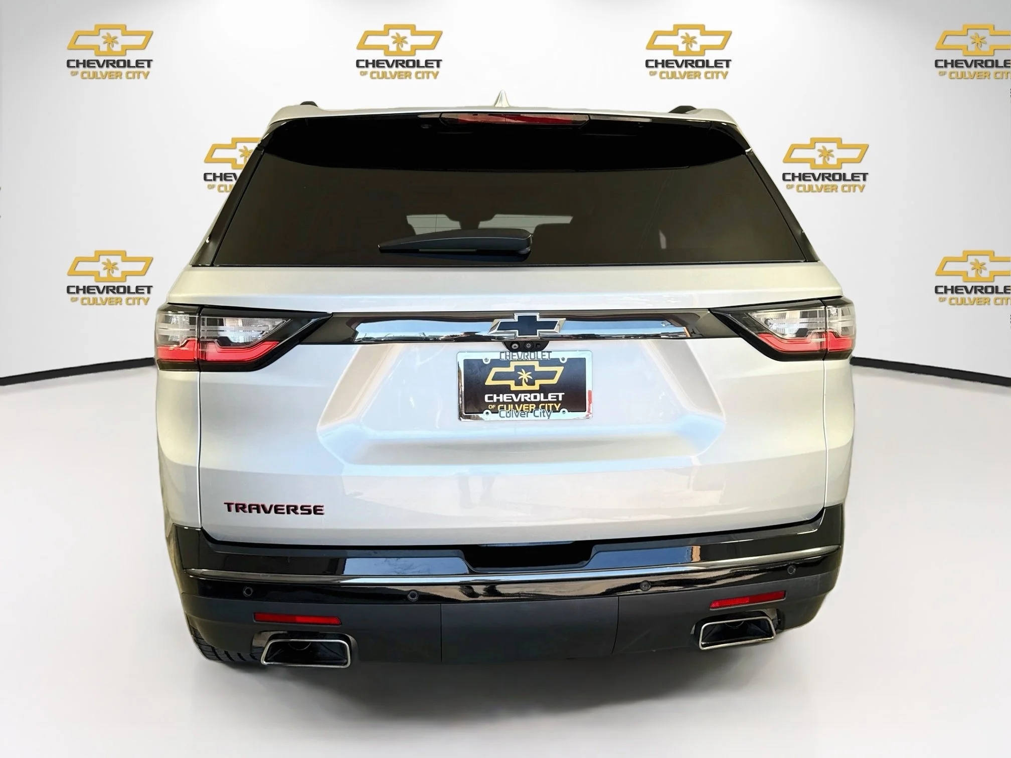 Used 2020 SILVER ICE METALLIC Chevrolet Premier image 7