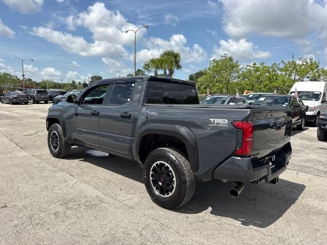 2025 Toyota Tacoma TRD Off Road - Photo 14