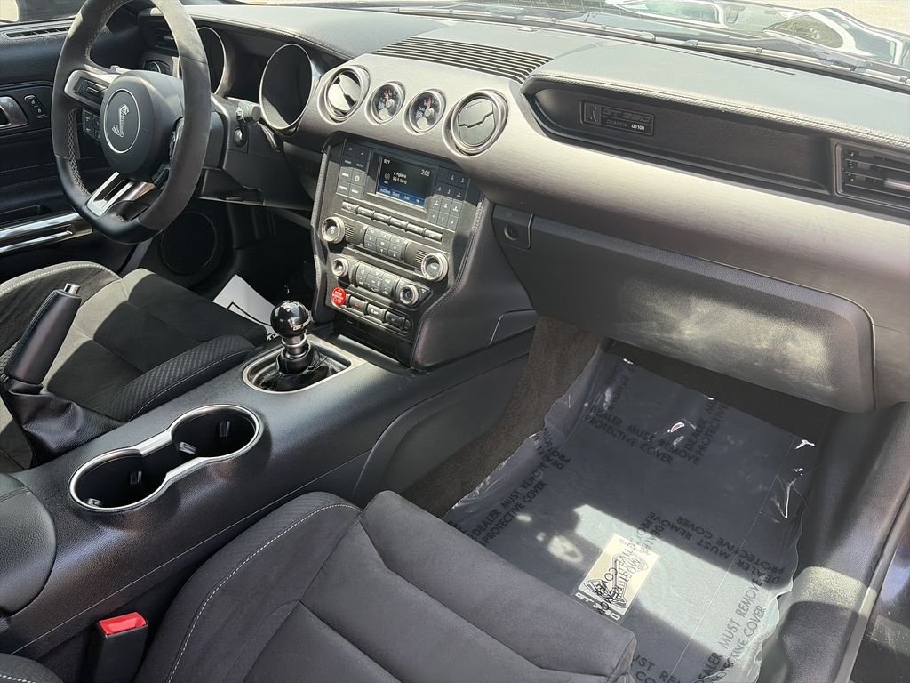 Used 2016 Black Ford Shelby GT350 image 29