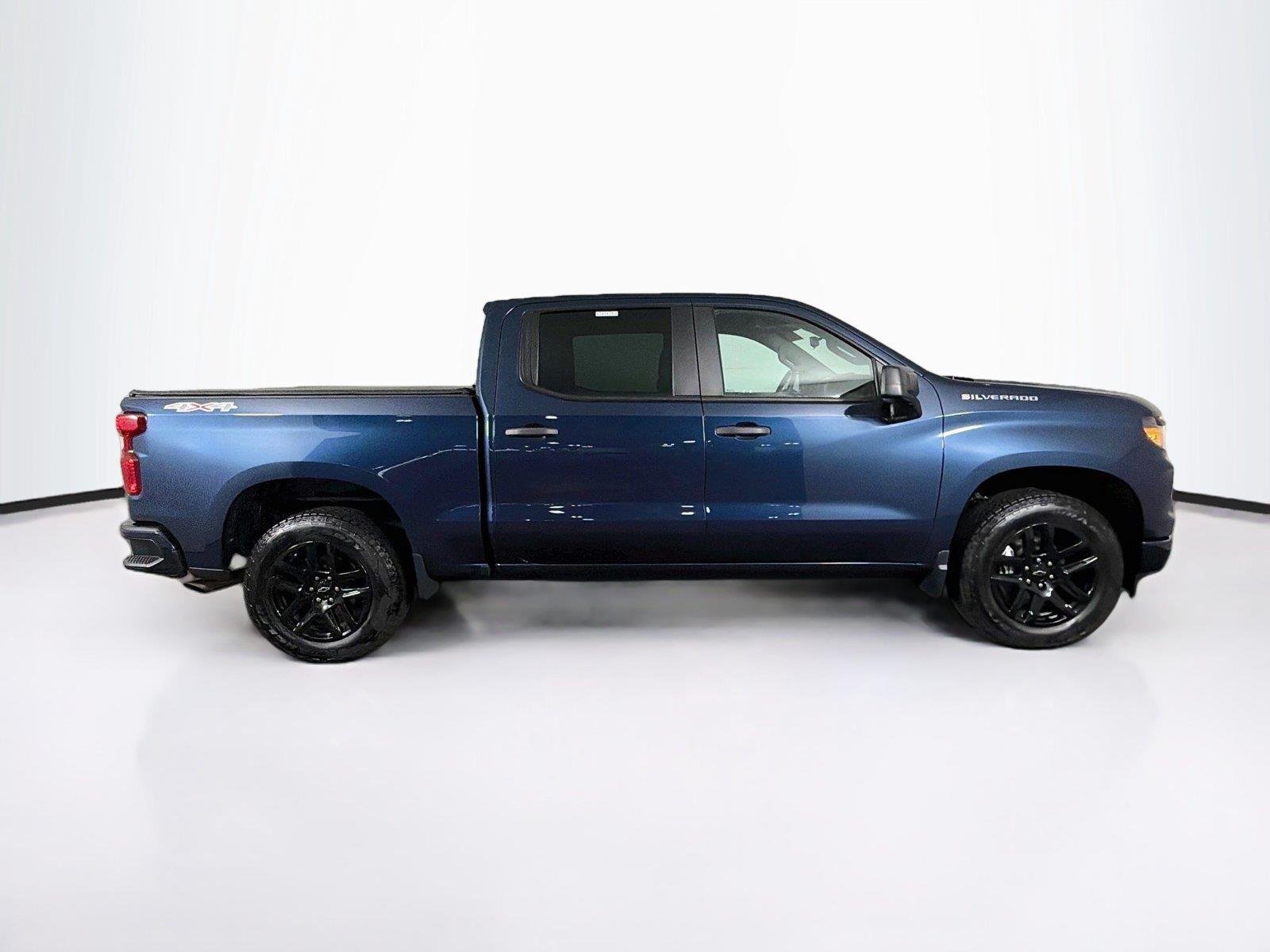Used 2022 NORTHSKY BLUE METALLIC Chevrolet Custom image 12