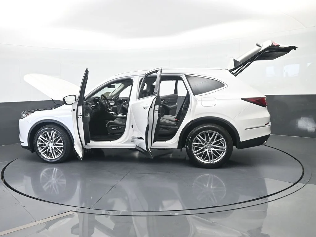 Used 2023 Platinum White Pearl Acura Advance image 84