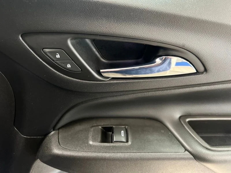 Used 2021 Blue Chevrolet LT image 15