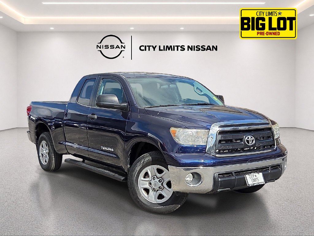 Used 2012 Blue Toyota Grade image 1