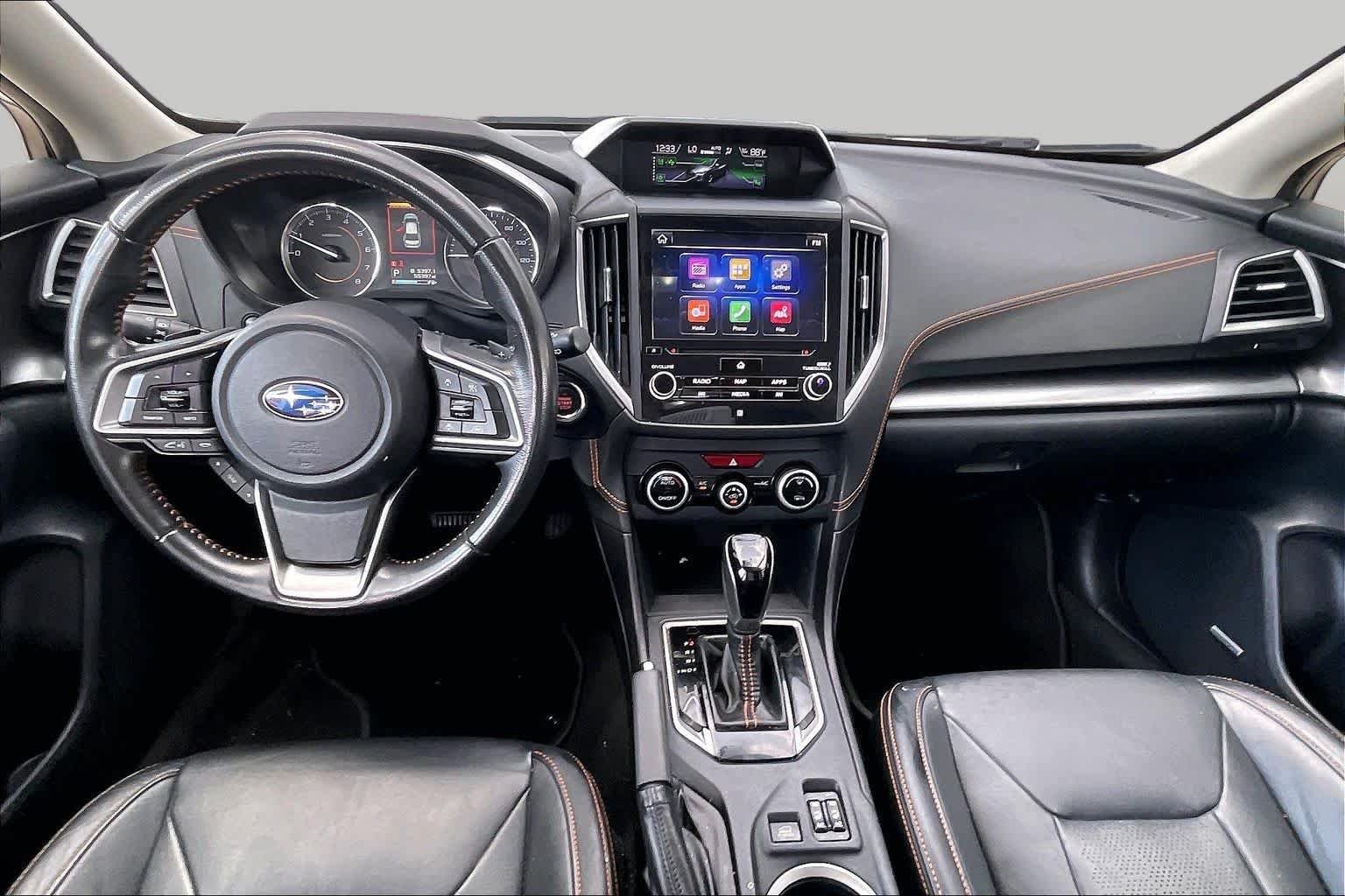 Used 2018 Crystal White Pearl Subaru Limited image 15