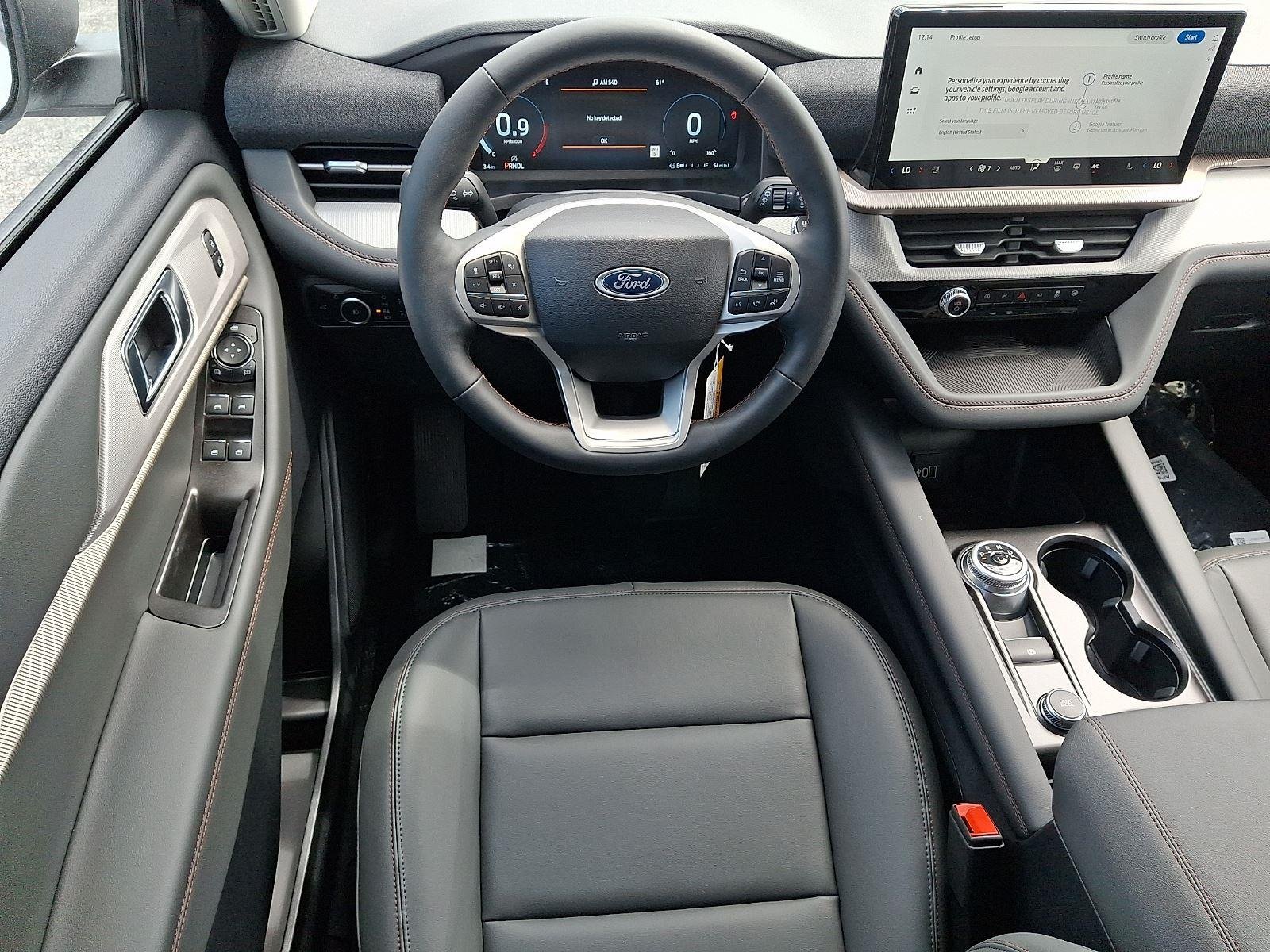 New 2026 Star White Metallic Tri-Coat Ford Active image 7