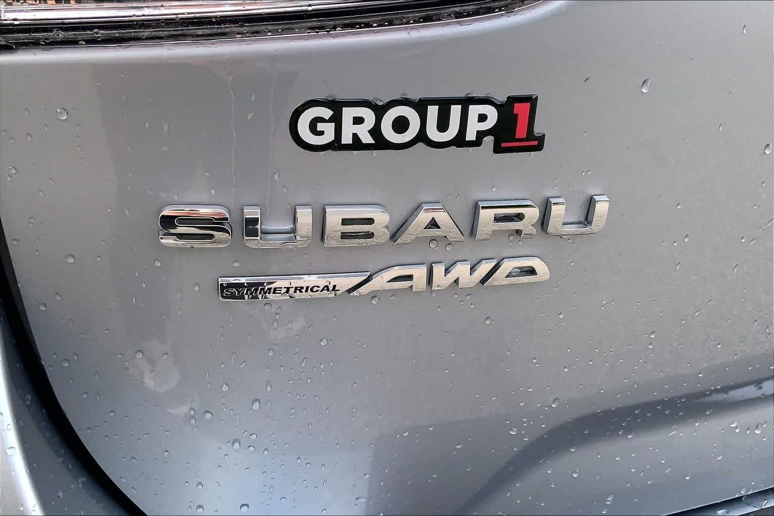 Used 2020 Ice Silver Metallic Subaru Premium image 33