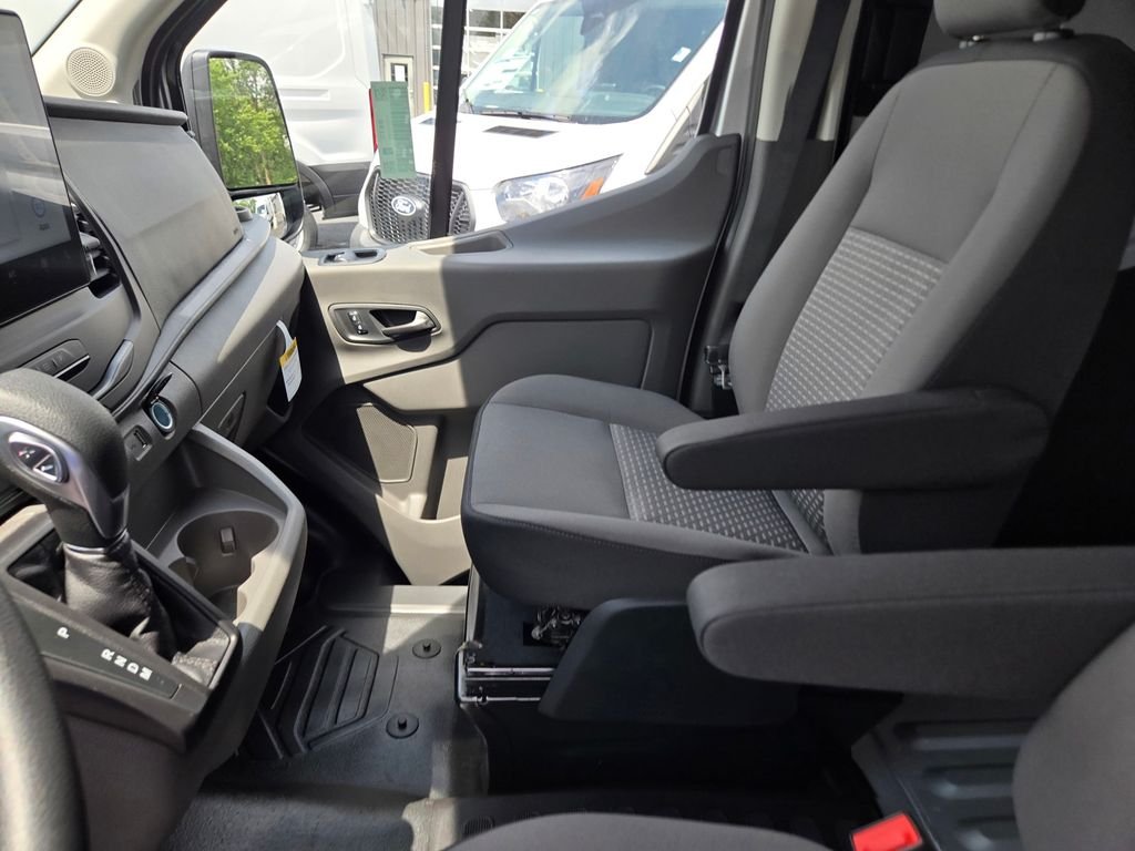 New 2026 Ingot Silver Metallic Ford Cargo Van image 20