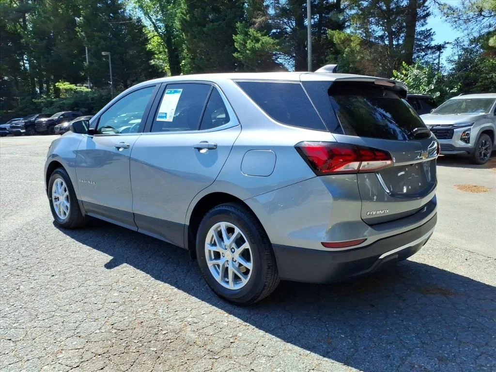 Used 2024 Gray Chevrolet LT image 27