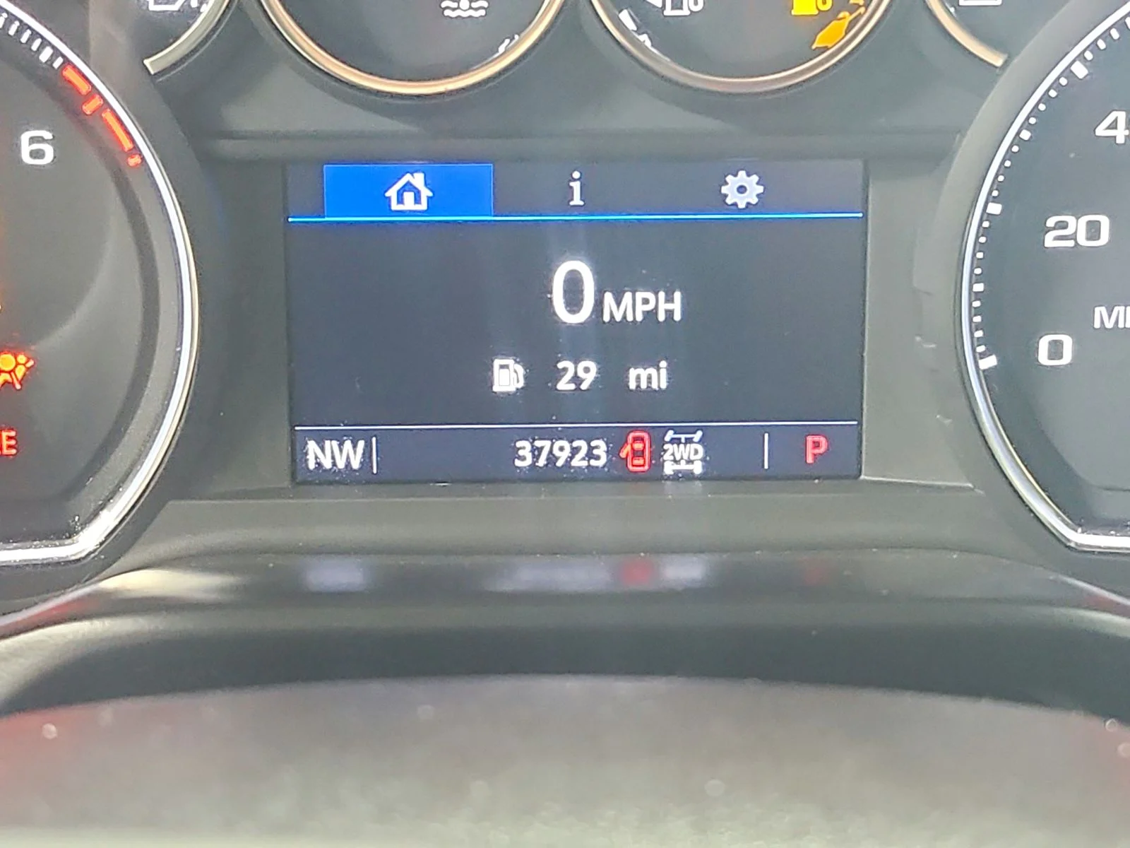 Used 2019 Silver Chevrolet LT image 21