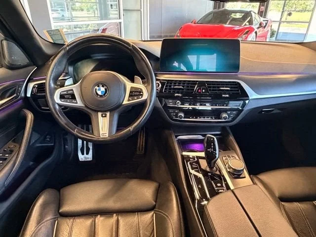 Used 2023 Dark Graphite Metallic BMW 530i xDrive image 13
