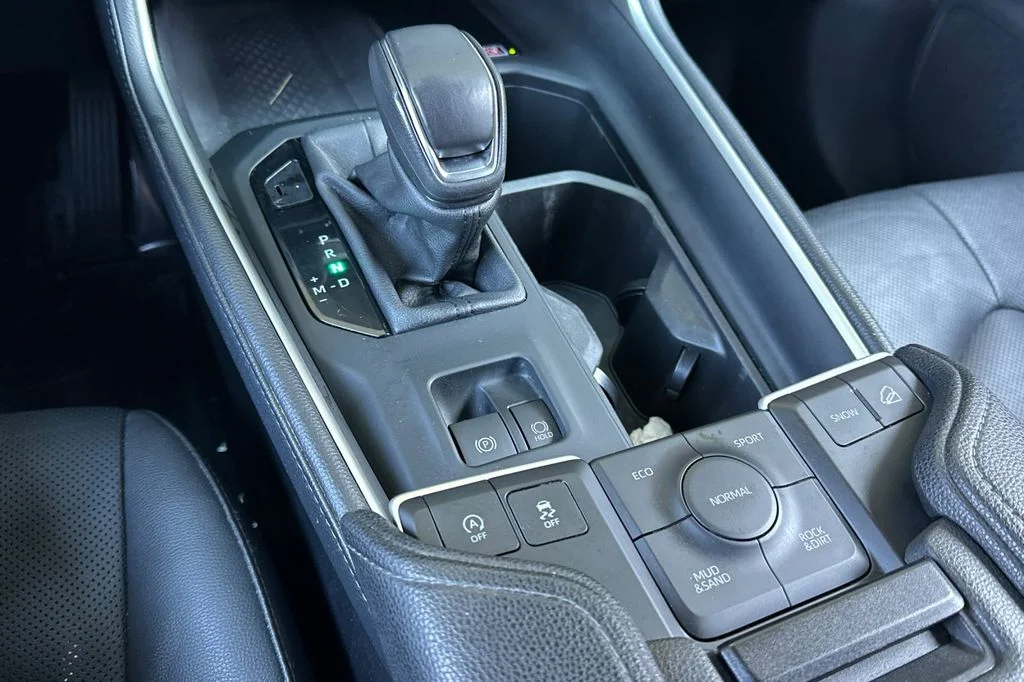 2024 Toyota Grand Highlander Limited - Photo 22