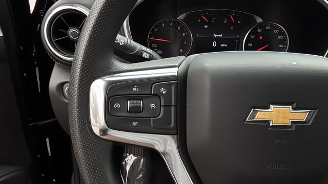 Used 2025 Black Chevrolet LT image 22