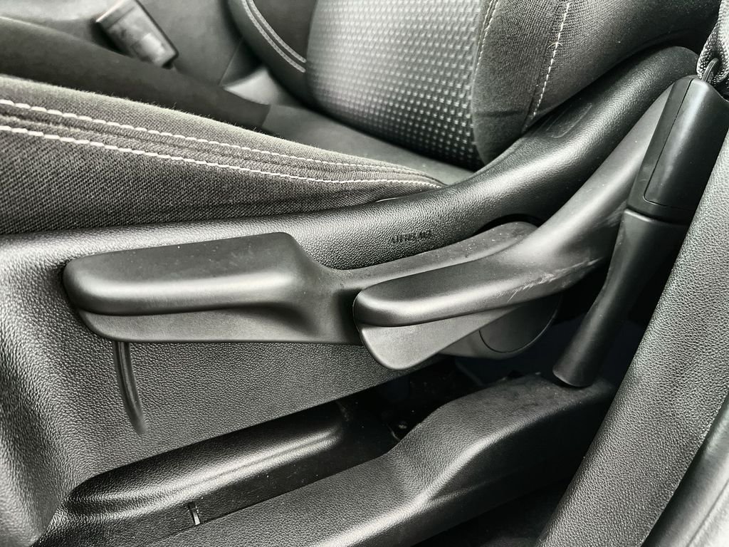 2024 GMC Terrain SLE - Photo 14