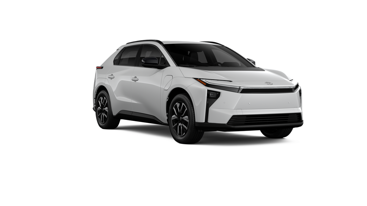 New 2026 Wind Chill Pearl Toyota XLE image 37