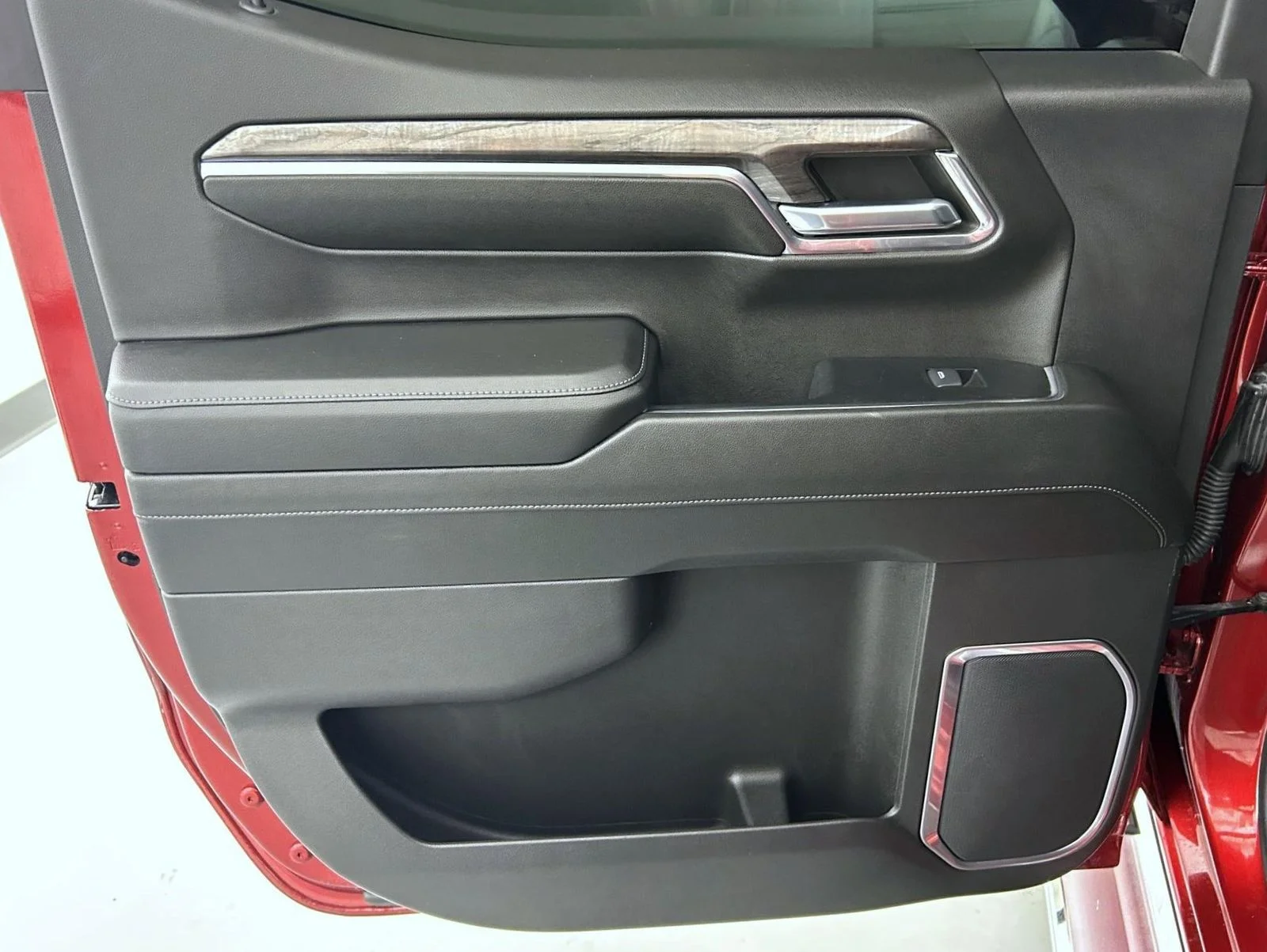 Used 2024 Red Chevrolet LTZ image 20
