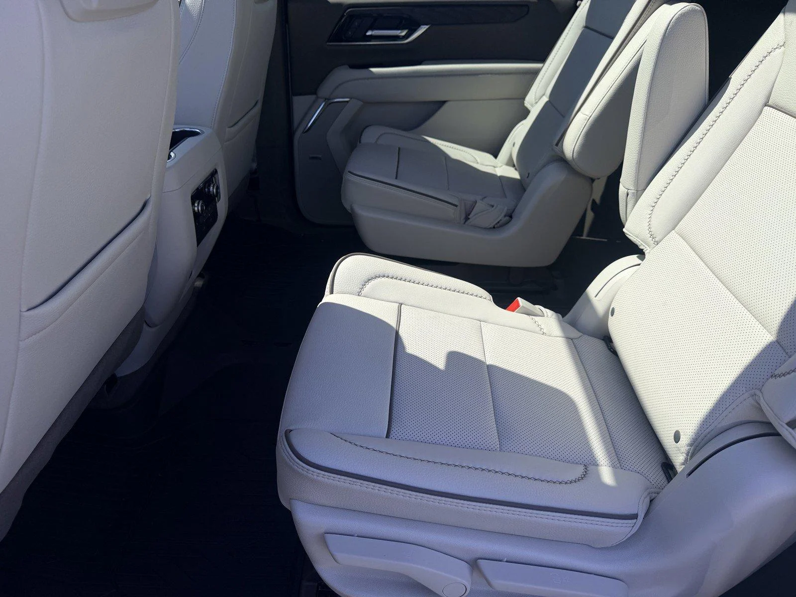 New 2026 Glacier White Tricoat GMC Denali image 14