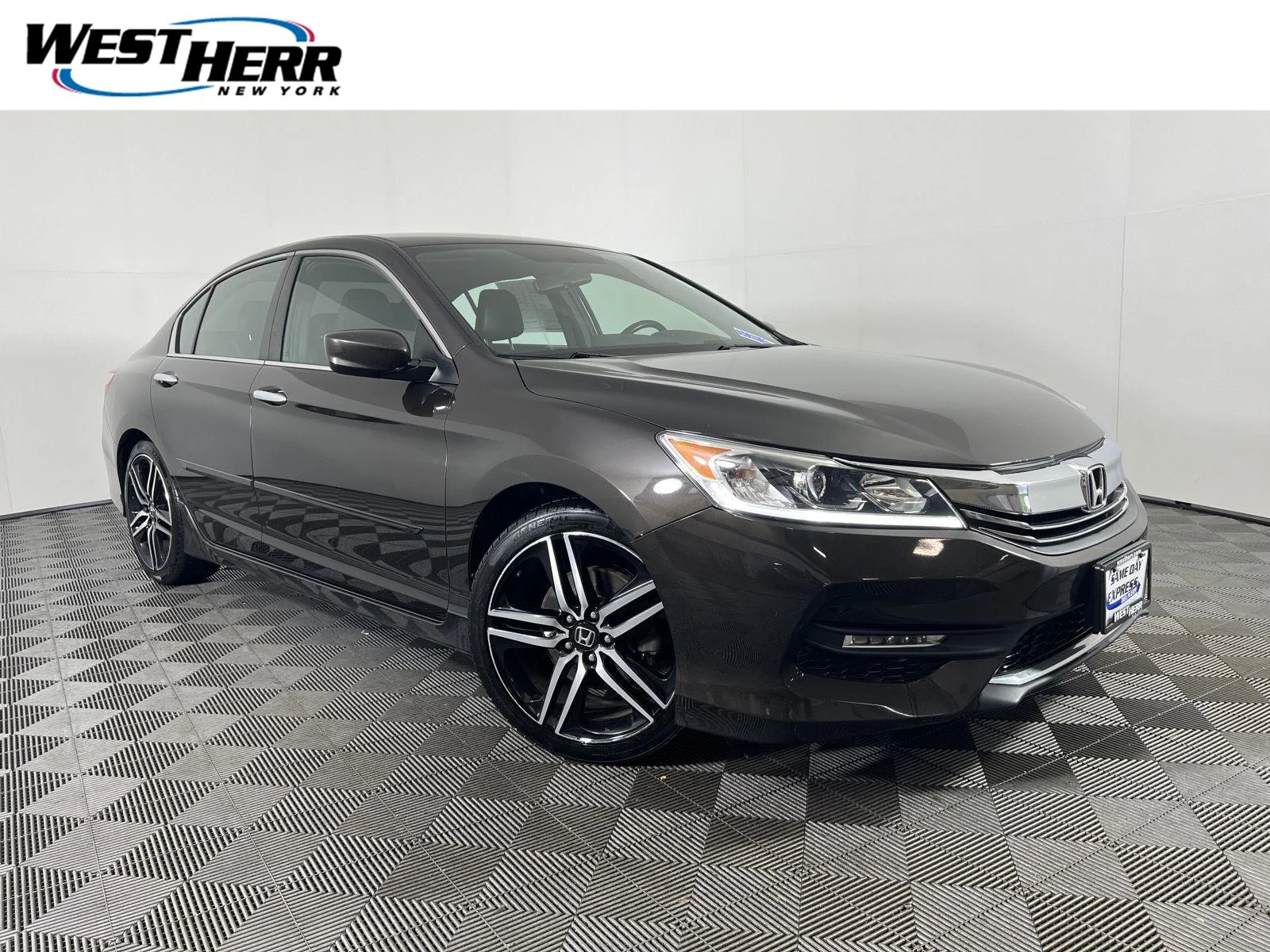 Used 2017 Kona Coffee Metallic Honda Sport SE image 1