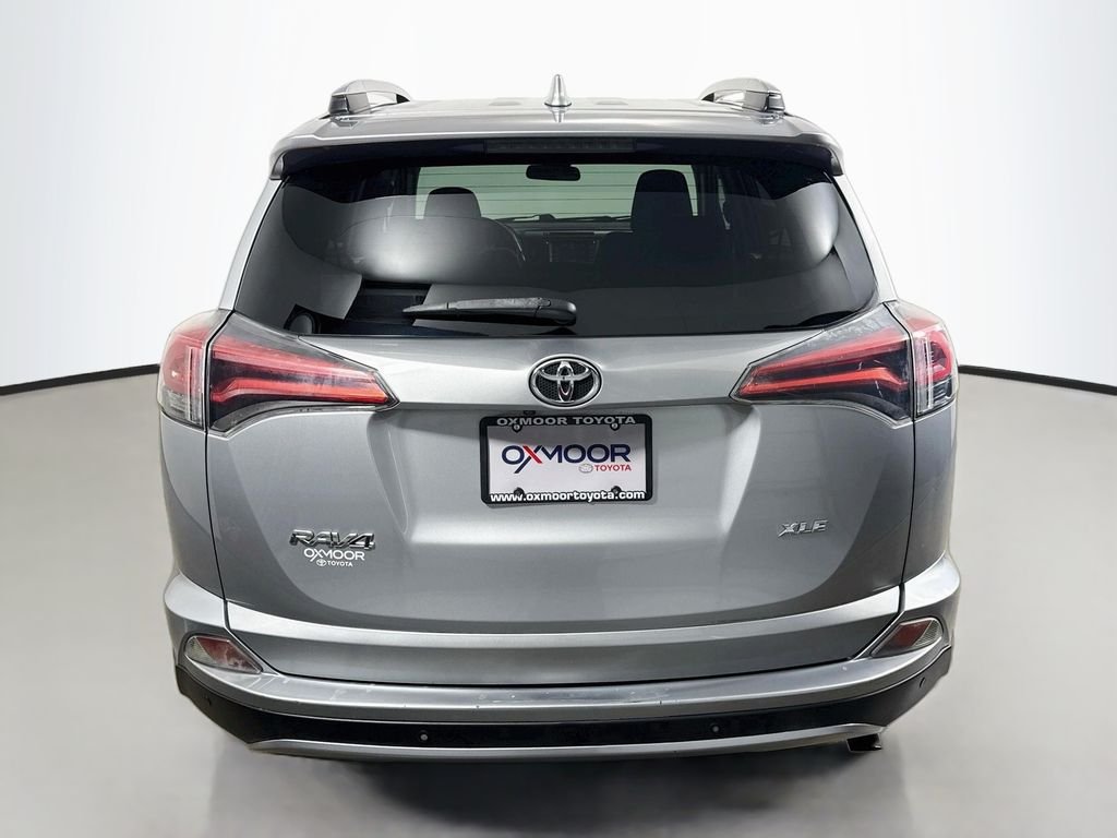 Used 2016 Silver Sky Metallic Toyota XLE image 6