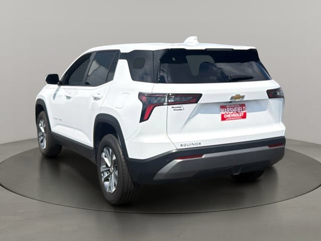 Used 2025 Summit White Chevrolet LT image 7