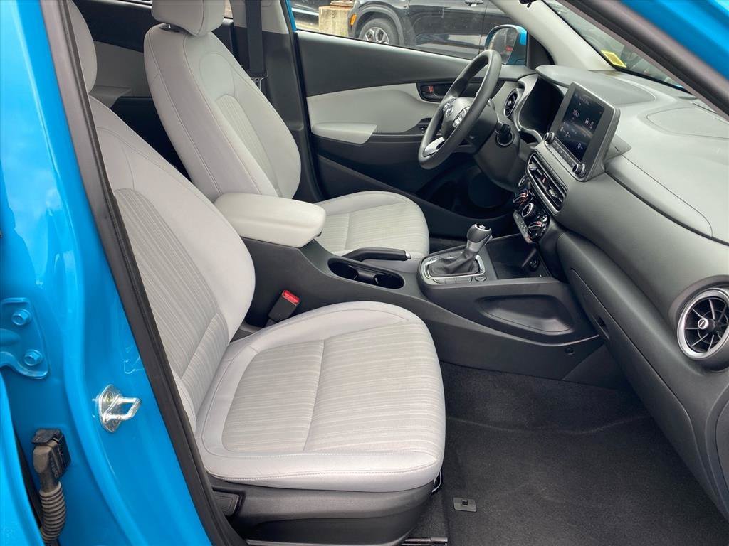 Used 2022 Teal Isle Hyundai SEL image 25