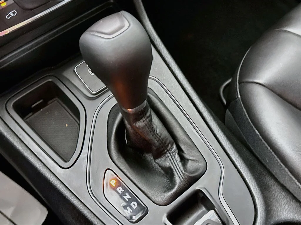 Used 2019 Green Jeep Latitude Plus image 20