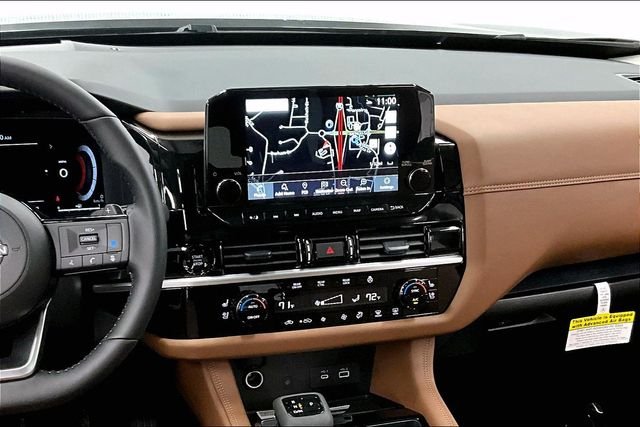 New 2025 Super Black Nissan Platinum image 7