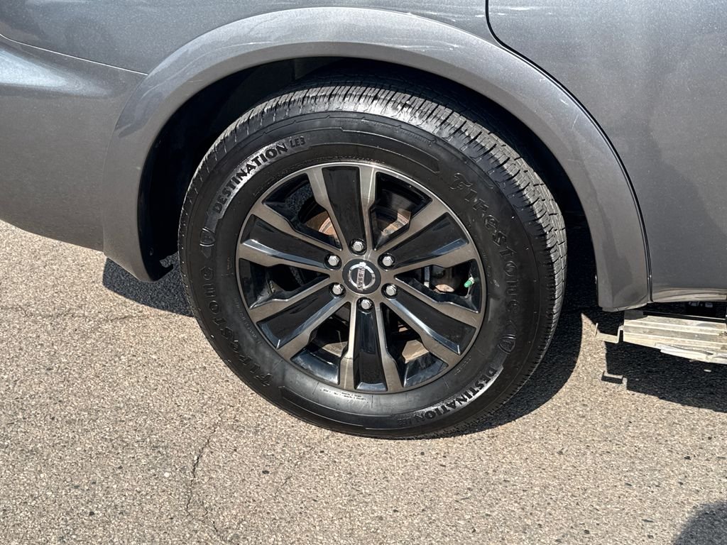 Used 2020 Gray Nissan Platinum image 47