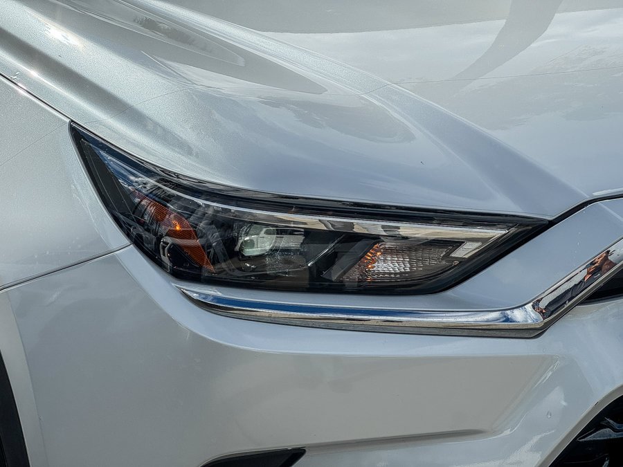Certified Used 2024 Beige Toyota XLE image 4