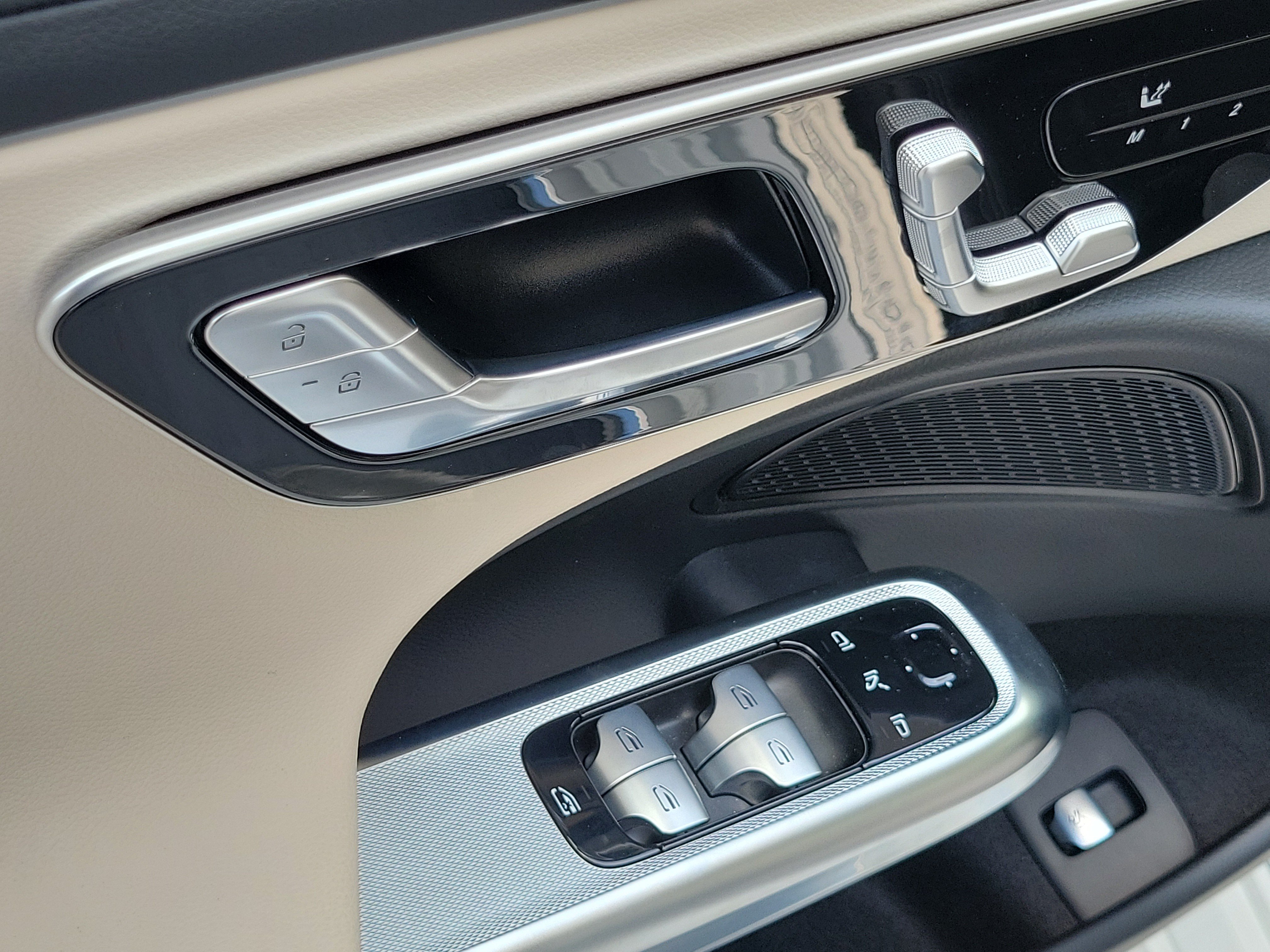 New 2026 Polar White Mercedes-Benz E 350 image 49