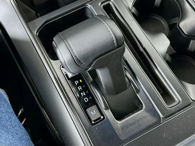 New 2026 Avalanche Ford Lariat image 17