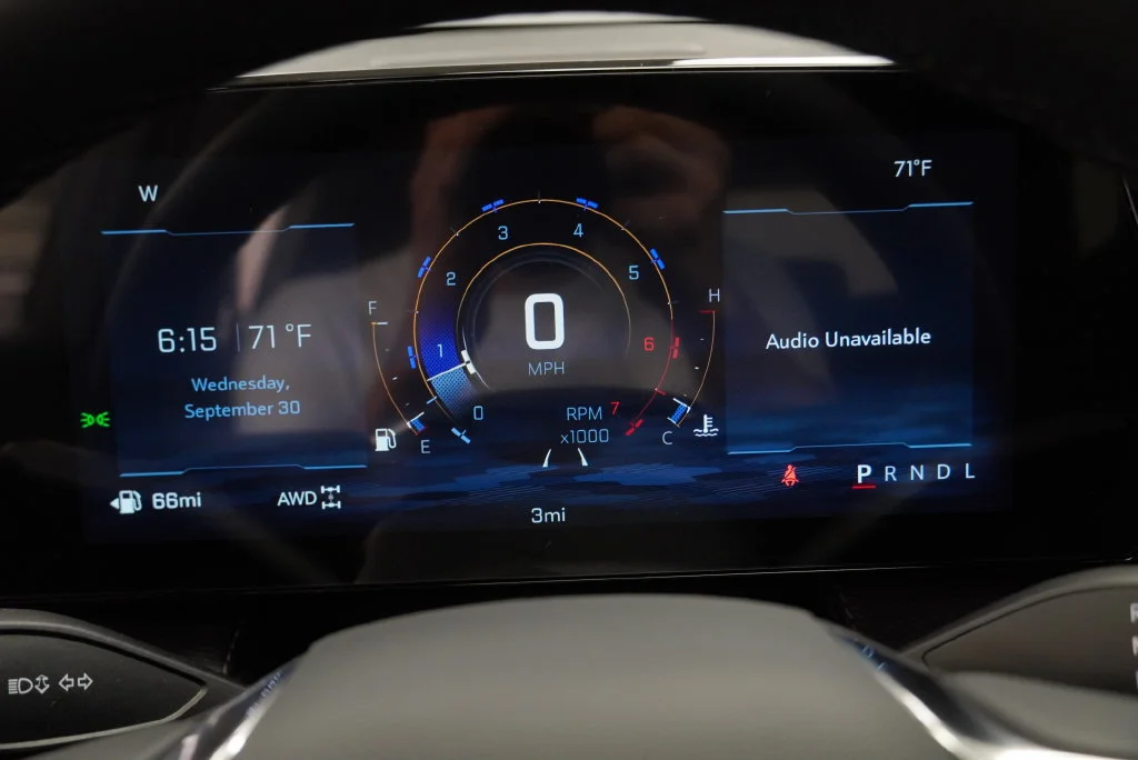 New 2027 Mosaic Black Metallic Chevrolet LT image 15