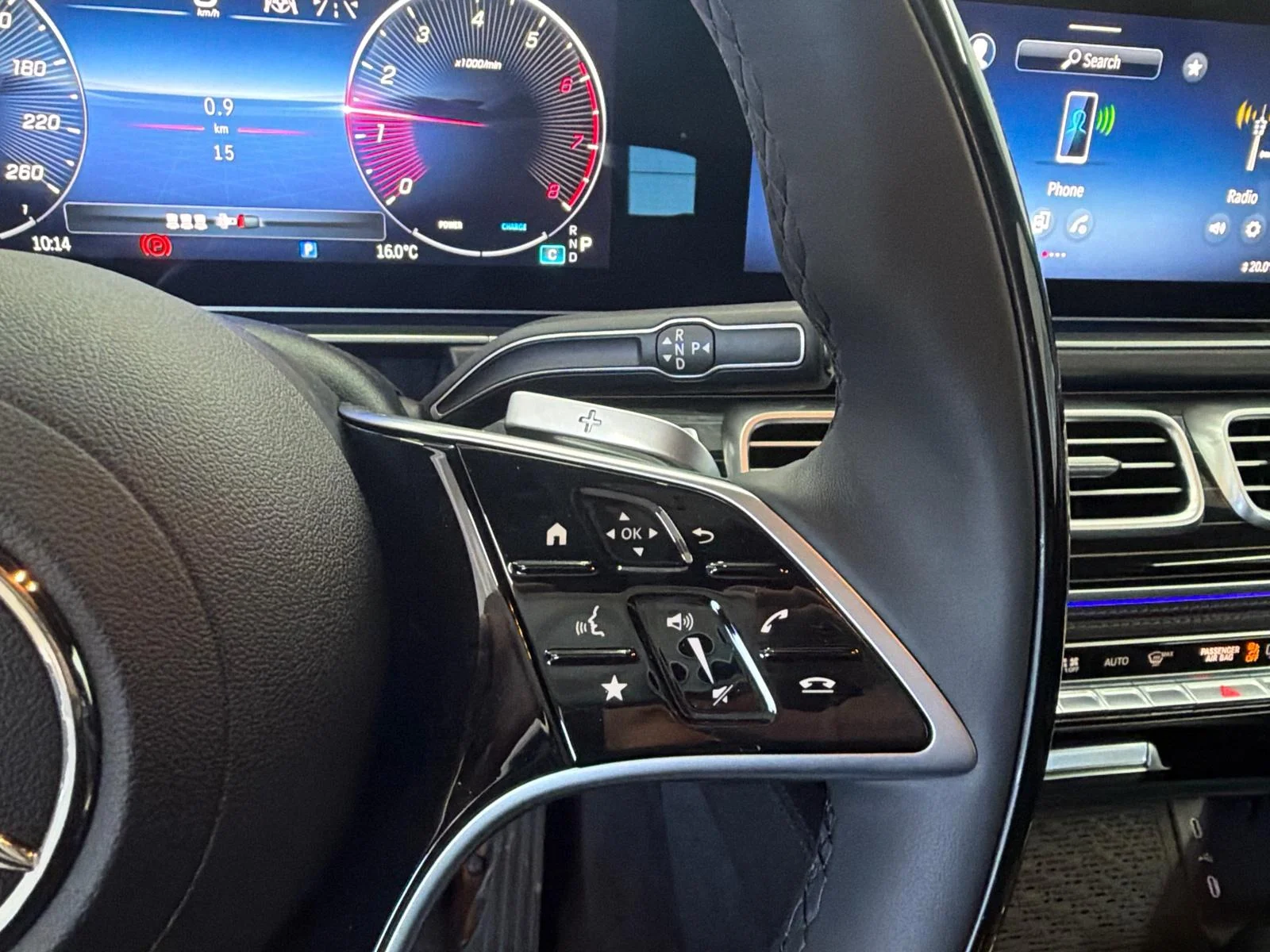 New 2026 Grey Mercedes-Benz GLE 450 4MATIC SUV image 16