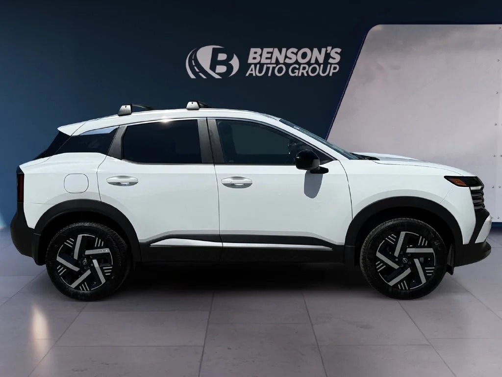 New 2027 White Nissan SV image 6