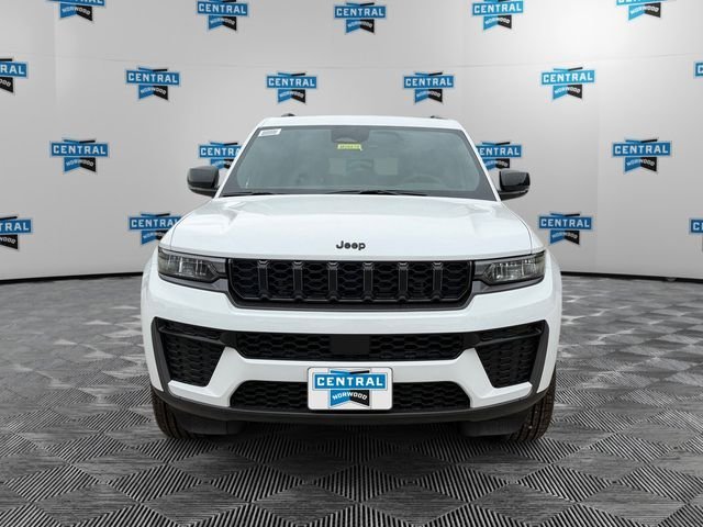 New 2026 Bright White Clear-Coat Exterior Paint Jeep Altitude image 8