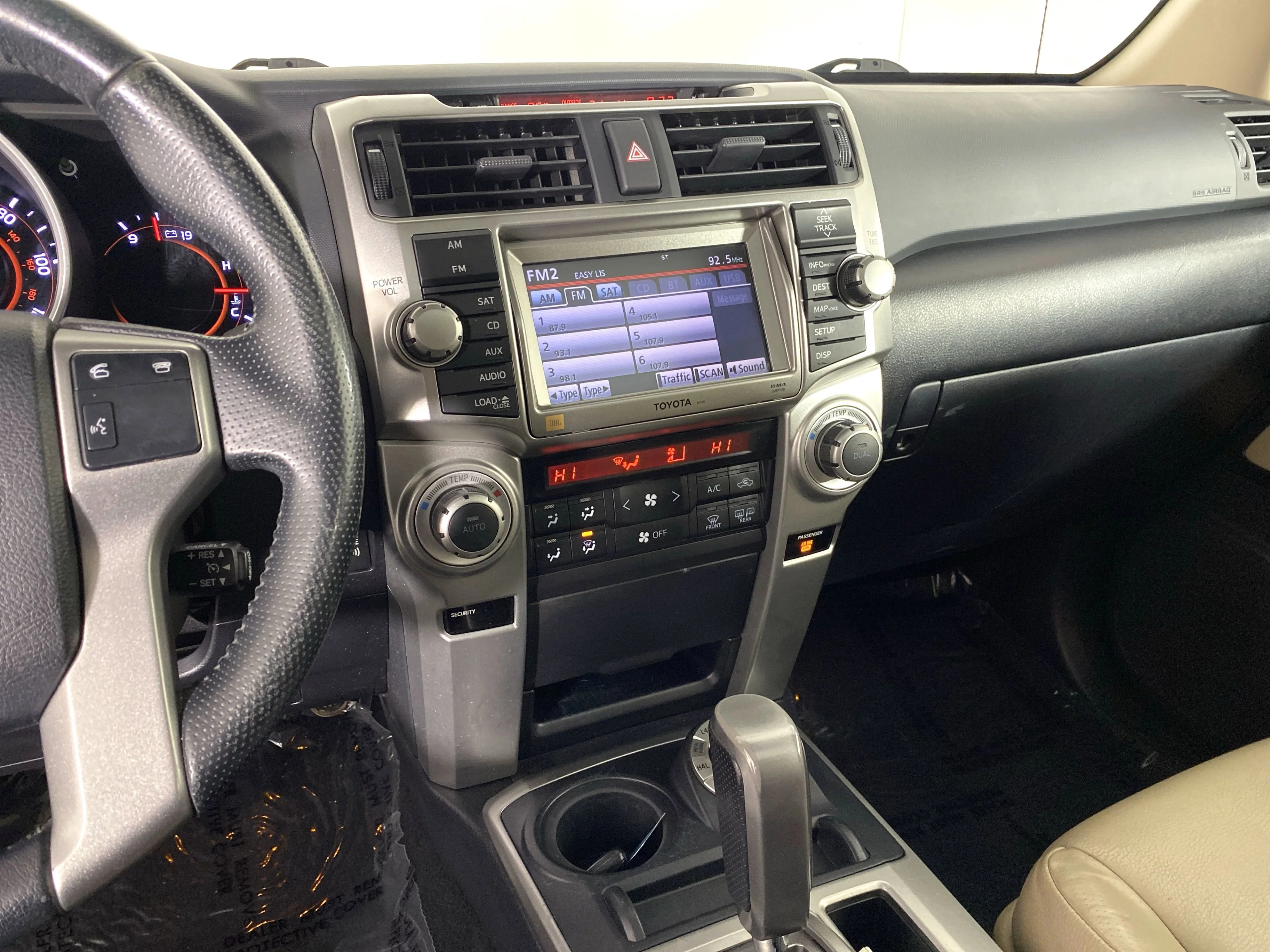 Used 2011 Blizzard Pearl Toyota Limited image 28