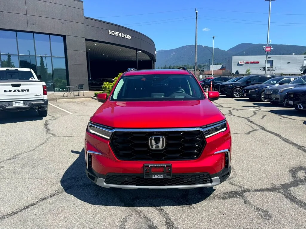 Used 2025 Radiant Red Metallic II Honda Touring AWD Certified Pre-Owned   Clean Title   On image 8