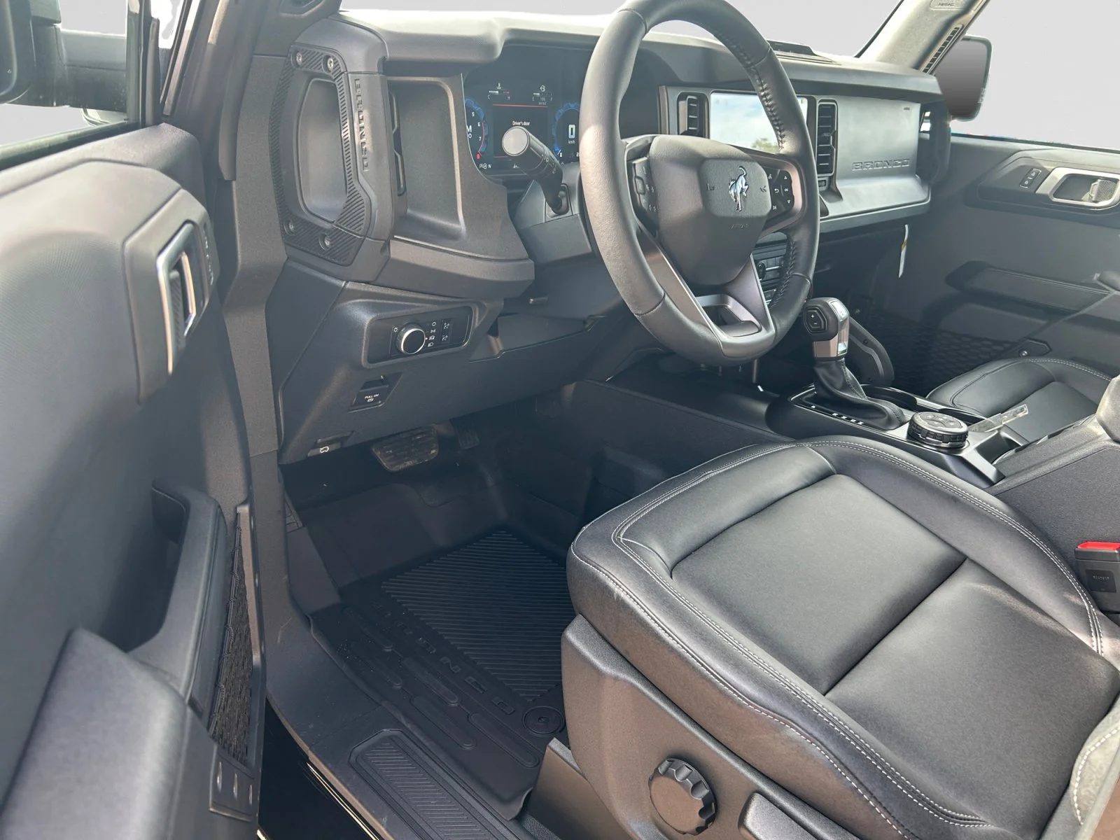 New 2026 Shadow Black Ford Badlands image 11