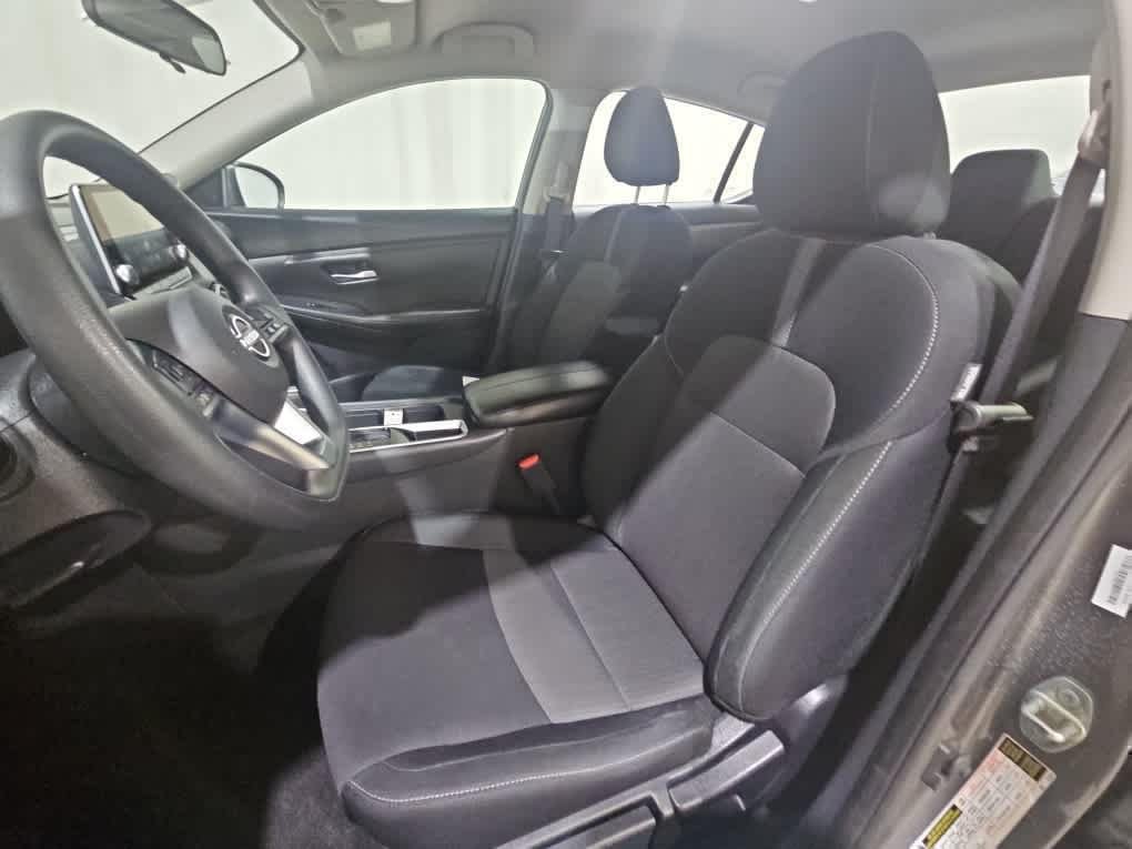 2025 Nissan Sentra SV - Photo 17