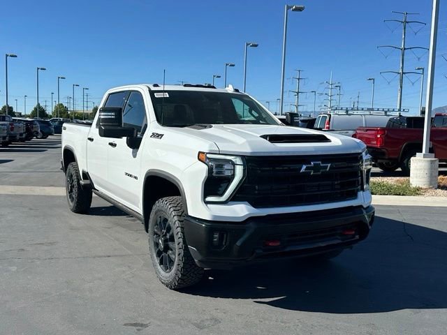 2026 Chevrolet Silverado 3500 HD LTZ - Photo 10