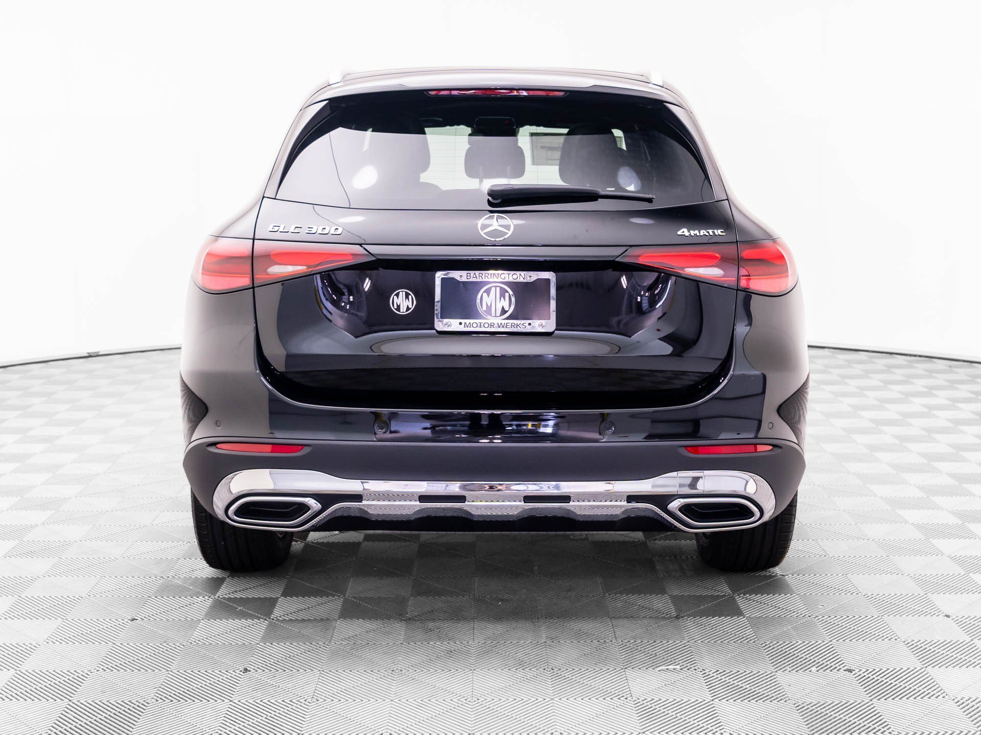 New 2027 Black Mercedes-Benz GLC 300 image 44