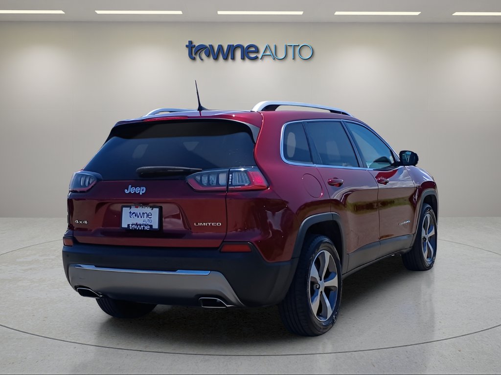 Used 2021 Red Jeep Limited image 5