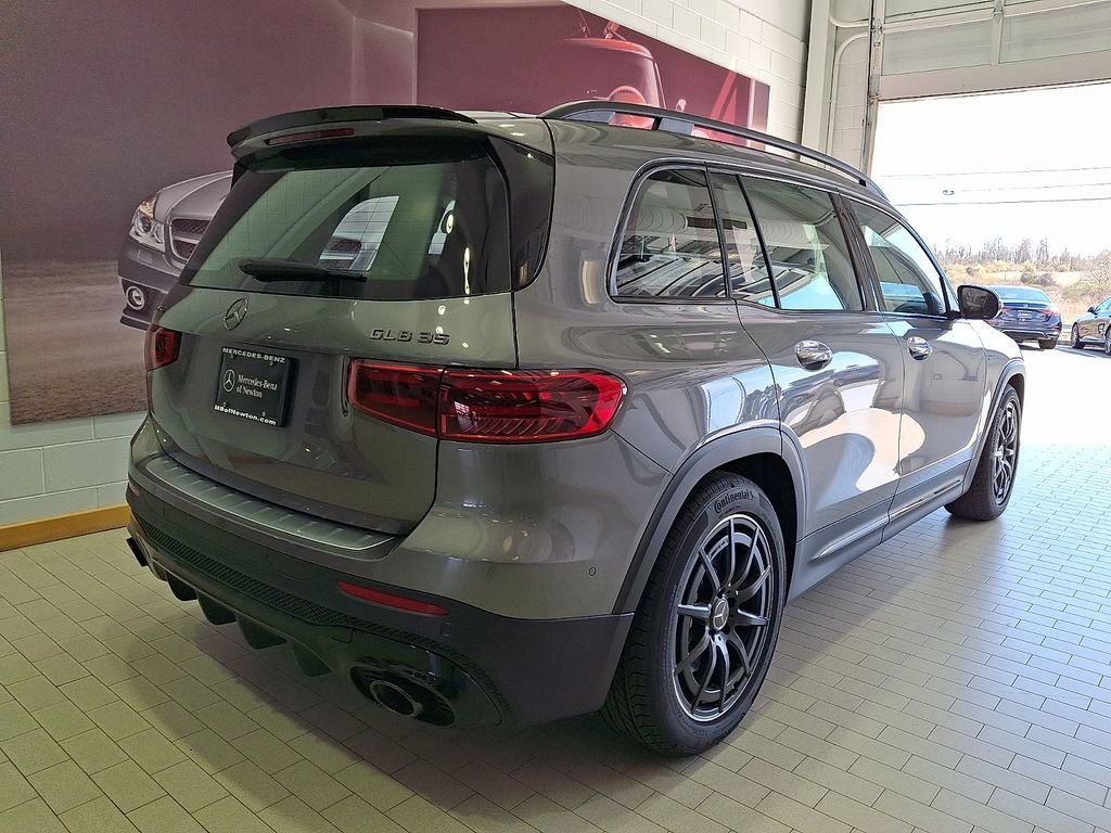 New 2026 Mountain Grey Metallic Mercedes-Benz GLB 35 AMG® image 4